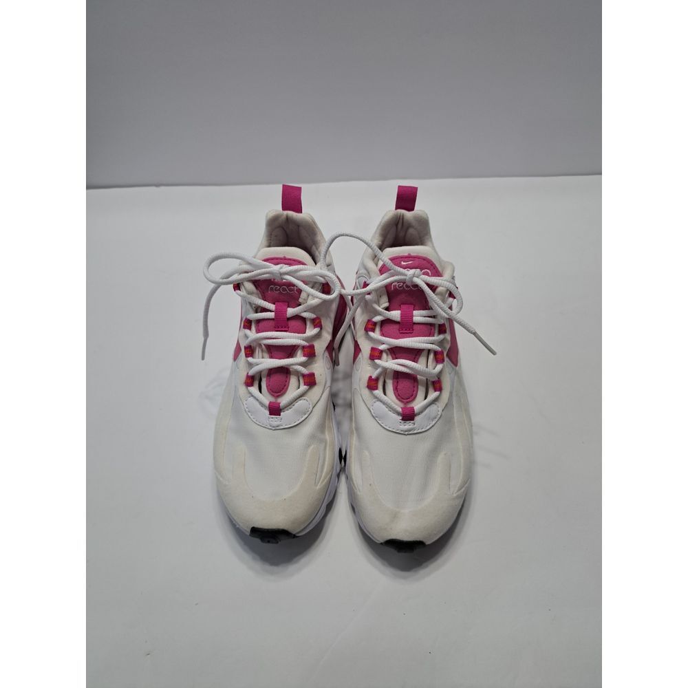 Women's Nike Air 270 Tennis Shoes. Size US 5.5‎